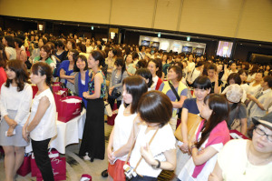 大阪 神戸の働き女子 1 300 名が集まるイベントをシティリビングが開催 キラリ フェスタ ２０１５ 成宮寛貴 さんのトークショーや 協賛社のブース スタンプラリーなどお楽しみがいっぱい